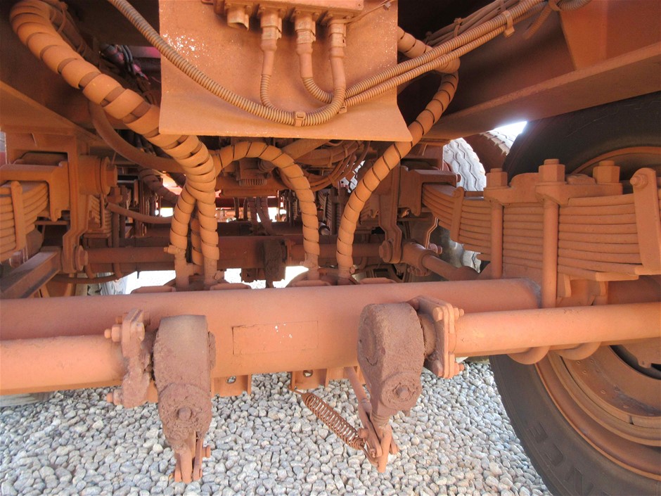 2012 TOYOTA 32-8FG25 4-Wheel Counter Balance Forklift