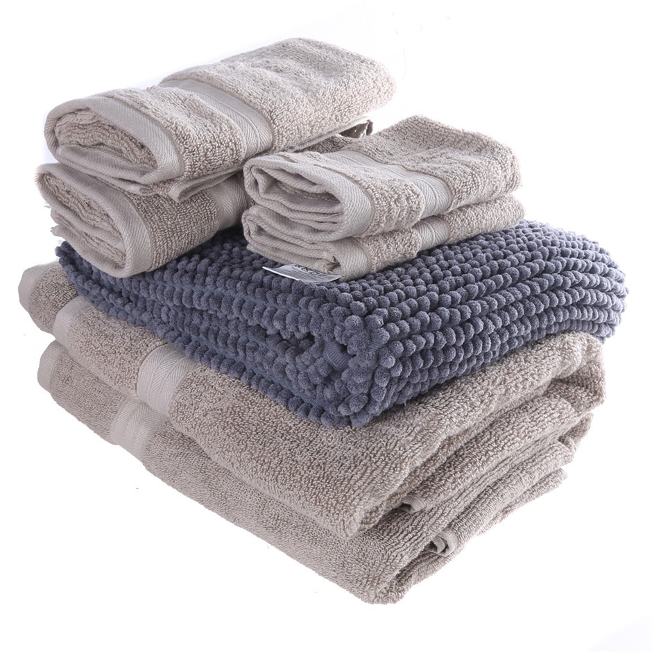 2023 $2 Matilda Light Green Coloured two dollar FIFA Soccer Coin Queen New