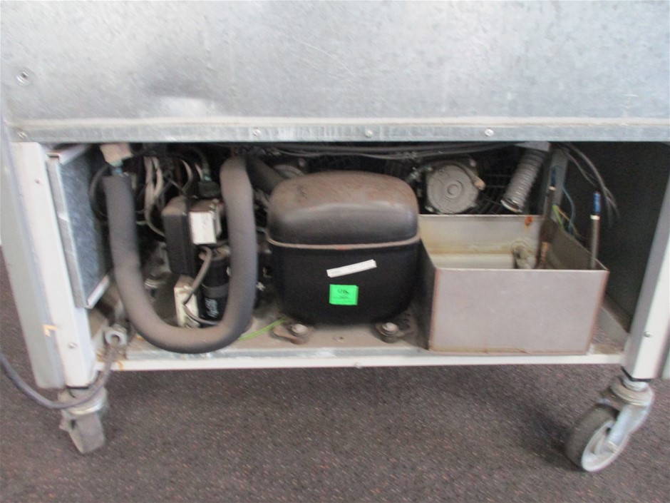 "HOLDEN MONARO" Muscle Car Series 1 0z HSE 999 Fine Silver Coin LTD 2,500