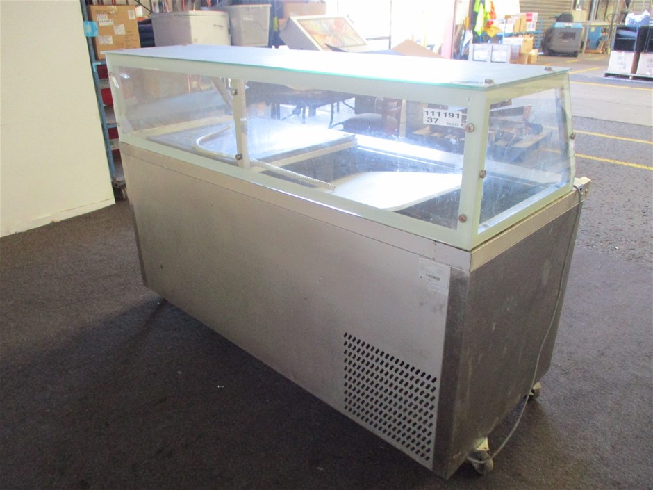 NED KELLY UNIQUE BOXED SET OF 1 GOLD INGOT & PISTOL - FINISHED IN 24K GOLD