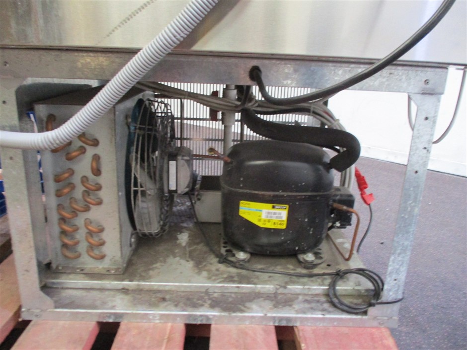 <p>2016 Skyjack SJ6832RT Scissor Lift</p>