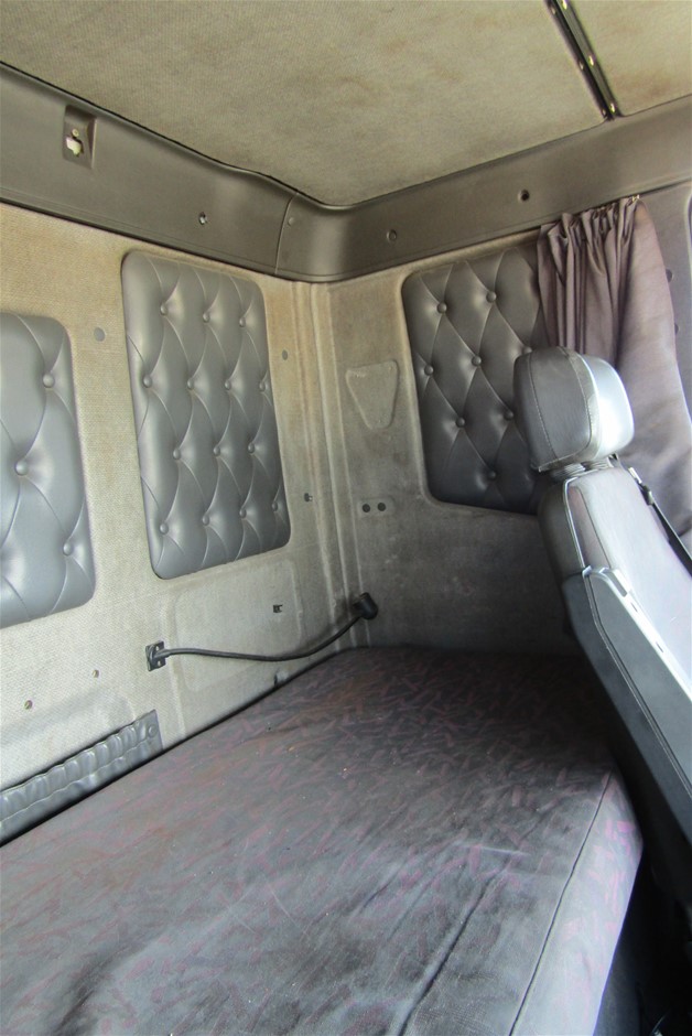 Orologio Emporio Men’s Watch Mesh Green Dial