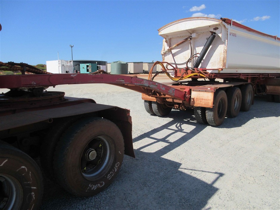 DELONGHI Capsule Coffee Machine, Model EN80BAE, NB: Minor used. Test okay.