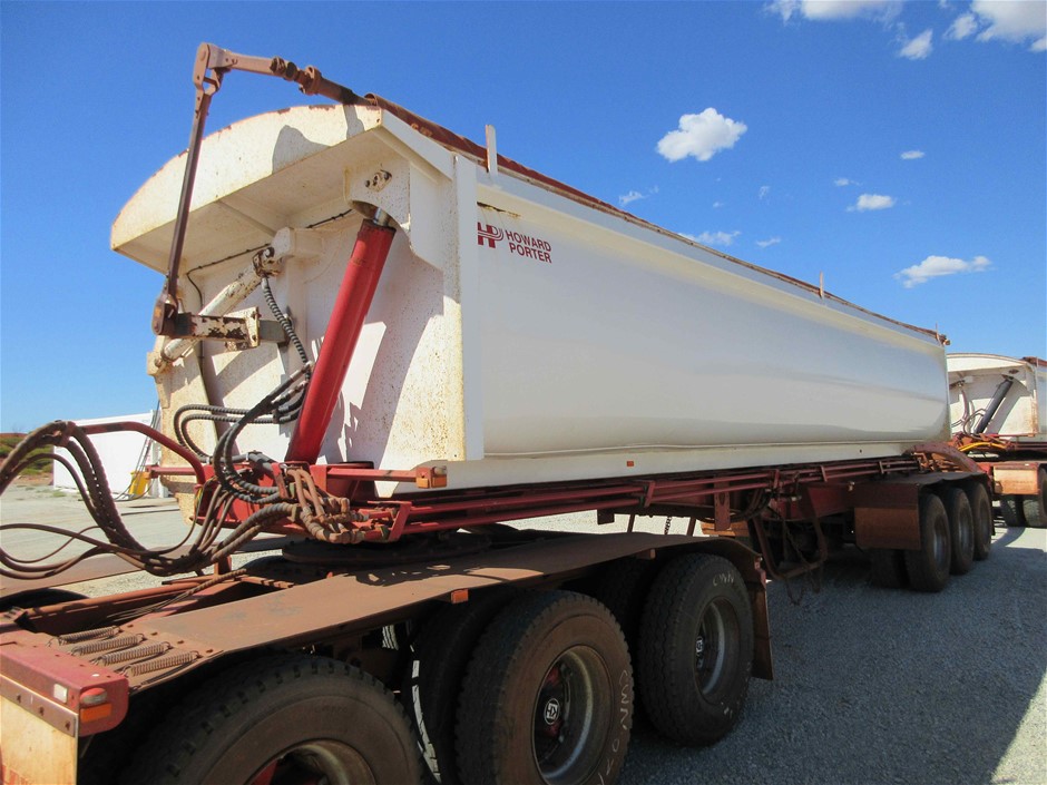 SIGNATURE 24pk Reusable Goblets.