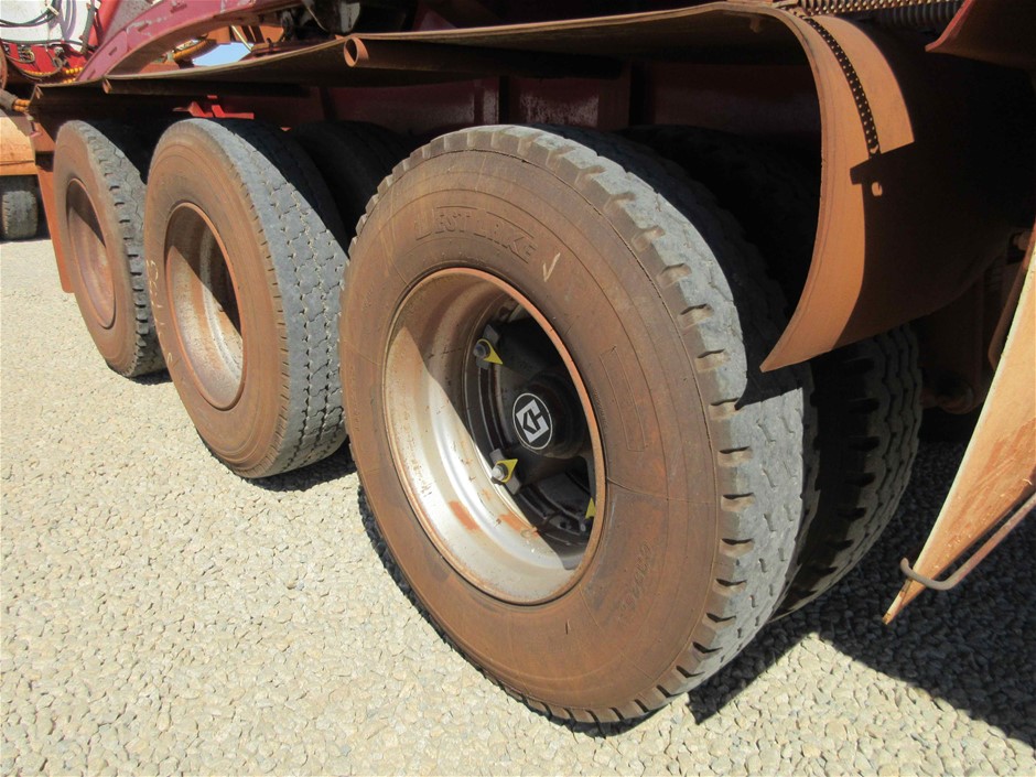 2014 MITSUBISHI FD4DKL 4-Wheel Counter Balance Forklift