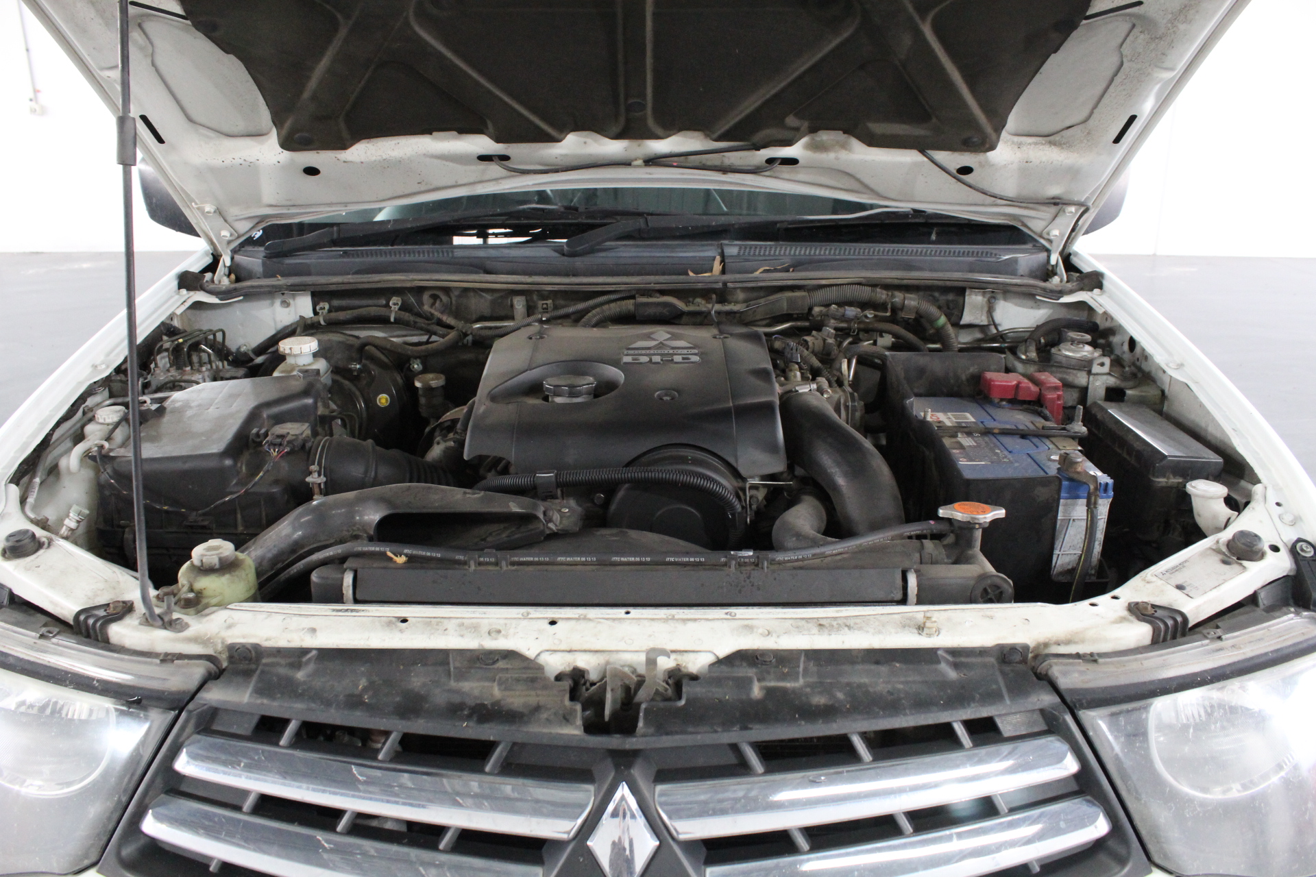 Aboriginal Flag, 1/10th Oz .999 Pure Solid Silver Bullion Coin, with C.O.A