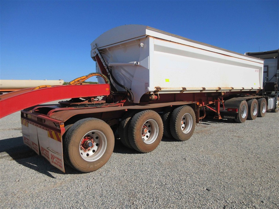 2018 "100 Years Of Armistice" Red Poppy 1/10th OZ .999 Silver Coin, D/Box