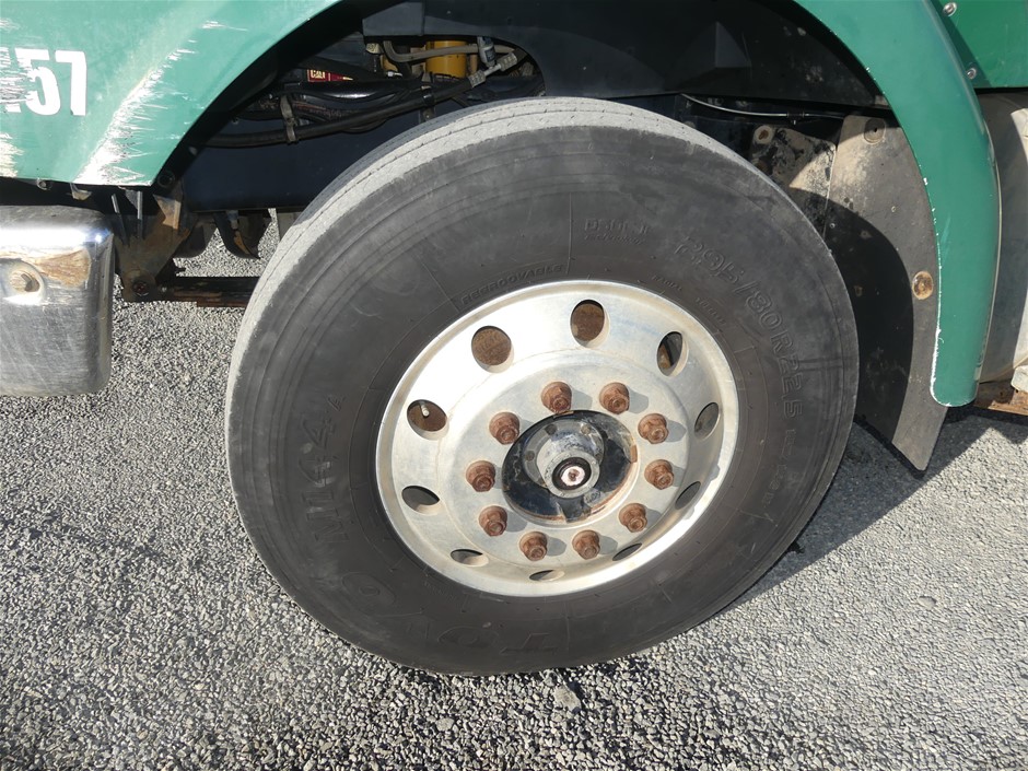 Lindeman's Bin 40 Merlot (6x 750mL).