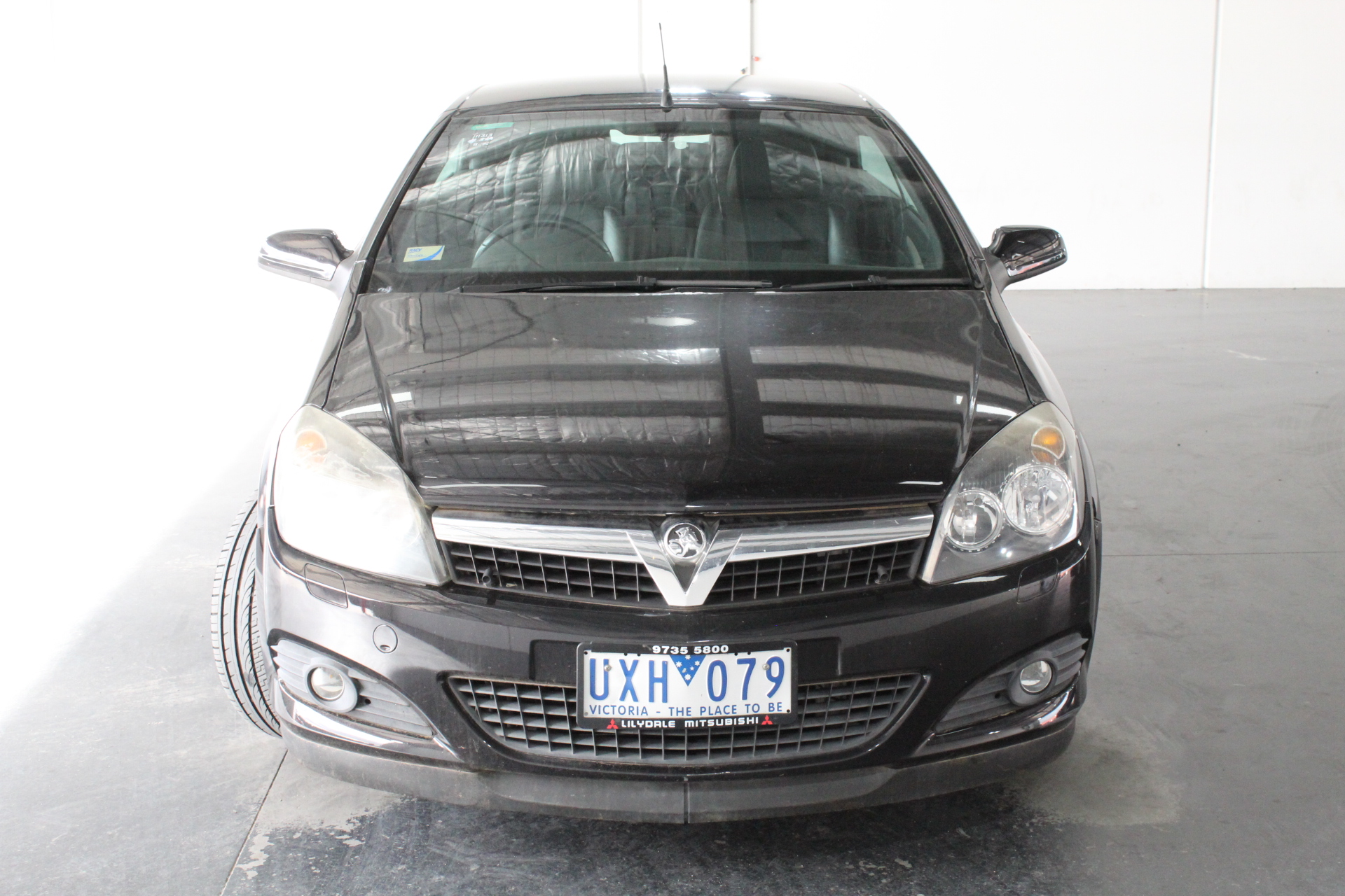 HOT DOTS Jr Let's Master Grade 1 Reading.