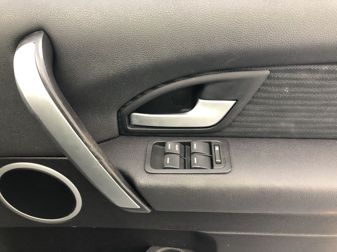 Set of 2 8ft Cow Design Wrought Iron Style Gates (Unused)