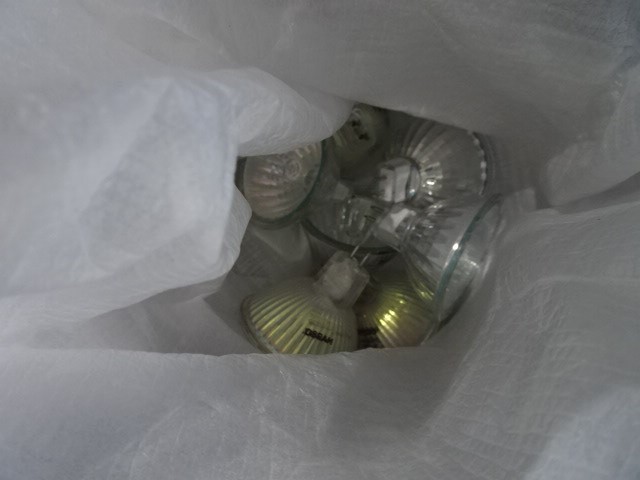 60pk POISE Extra Plus Pads. NB: Not in original outer box.