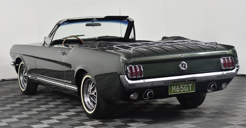 10mm Turquoise Persian Love Rhinestone Jewellery Set