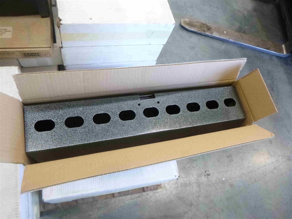 McGuigan Signature Chardonnay 2022 (6x 750mL) SEA