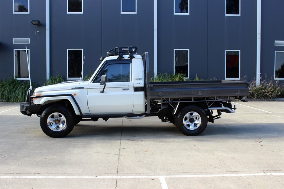 Fishbone Blue Chardonnay 2023 (6x 750mL) Geographe