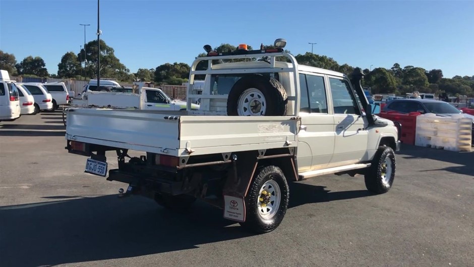 Aboriginal Flag, 1/10th Oz .999 Pure Solid Silver Bullion Coin, with C.O.A