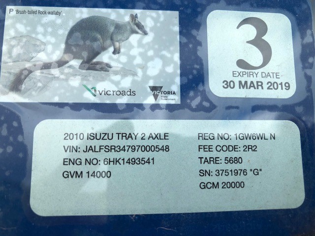 Aboriginal Flag, 1/10th Oz (ApproX) 999 Pure Solid Silver Bullion Coin, COA