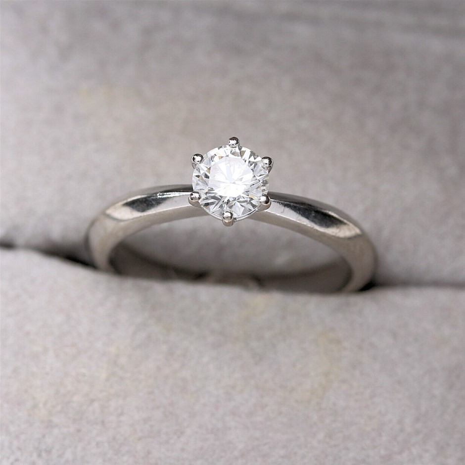 2 x 300pc E-Clip Assortment Sizes: 30pcs 1/16", 30pcs 1/8" 40pcs 3/16", 50p