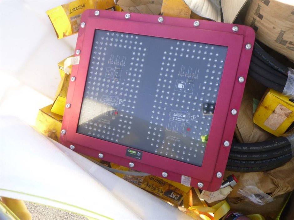 50 x SNAP BRIM Rigid Hard Hat Sunshades with Cotton Drill Neck Flap, Orange