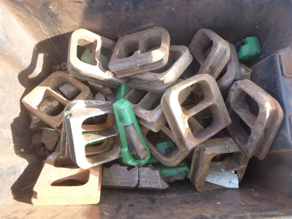 DYSON Airwrap i.d. Multi-Styler & Dryer, Ceramic Pink, 601887-01.