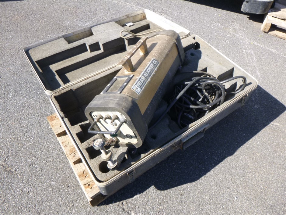 End of Lease Sale: Large quantity of electrical goods including: