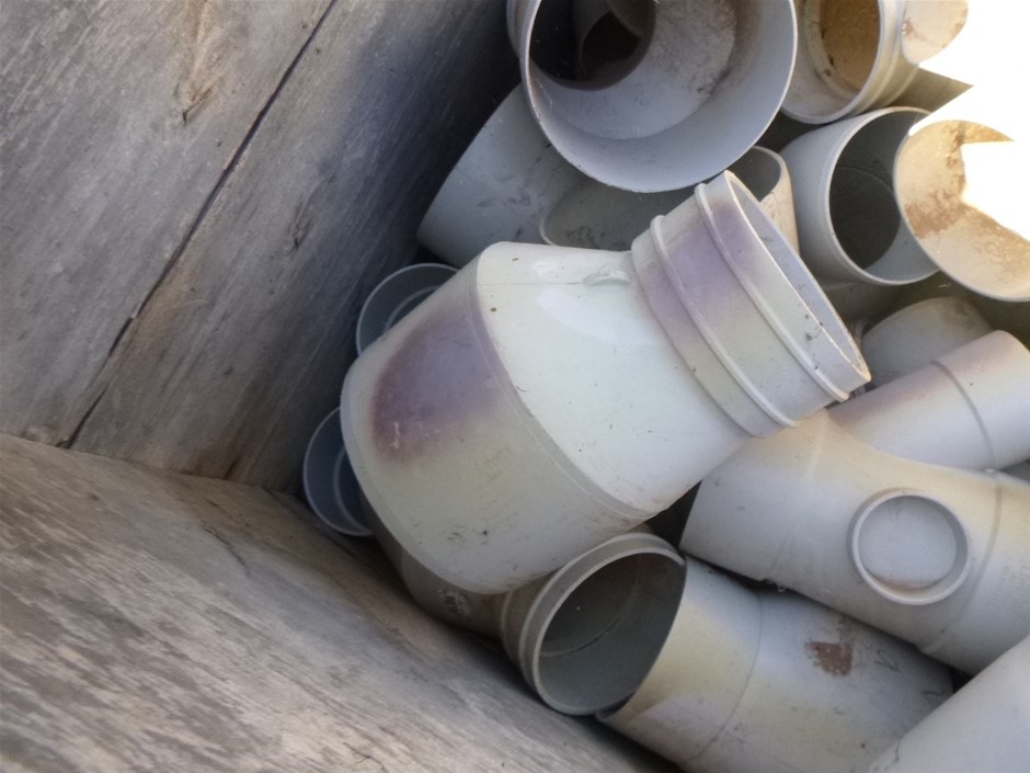 End of Lease Sale: 10x HDMI Cables including: