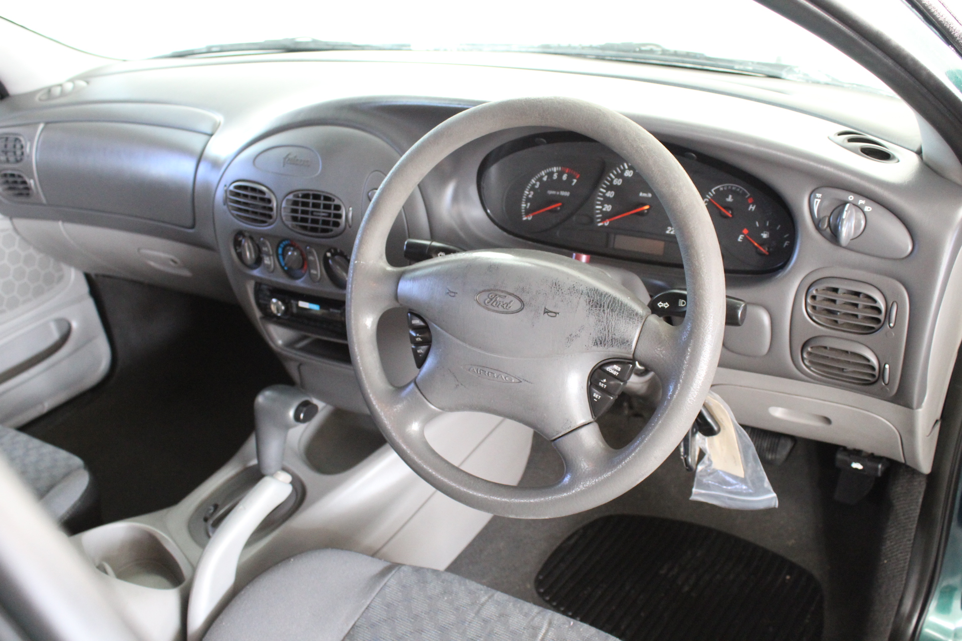 Echo Bay Pinot Grigio 2025 (12x 750mL) SEA