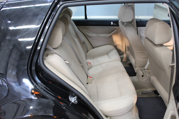 Howlin Gale Wines Category 5 Cabernet Sauvignon 2017 (6x 750mL) SA