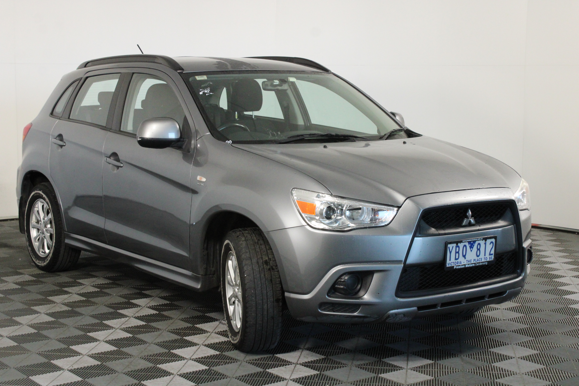 230 Strong Men Cleanskin Shiraz 2022 (12x 750mL) SA