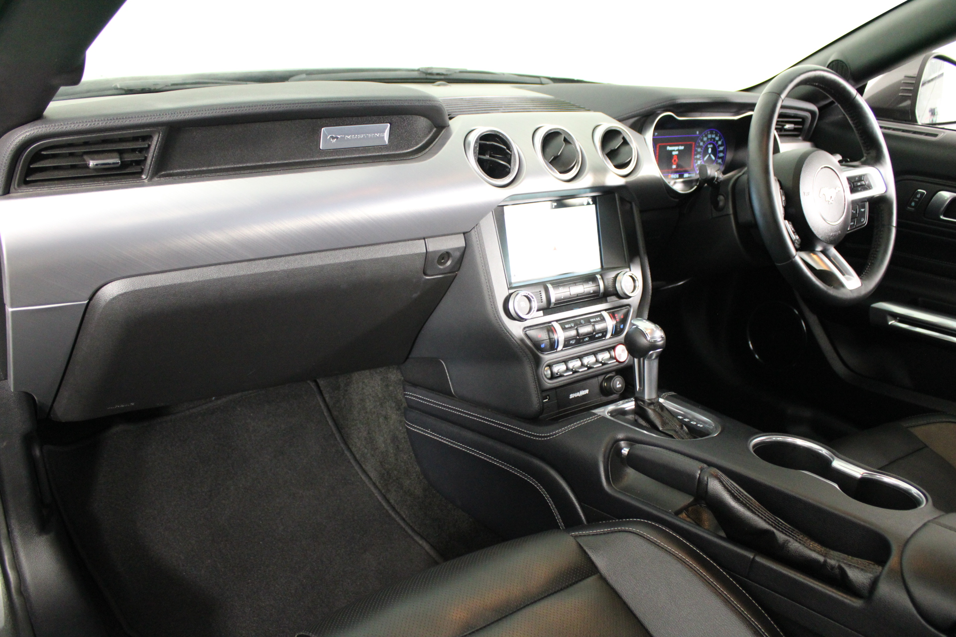 Pierre Delize Blanc De Blancs Brut NV (6x 750mL), France.