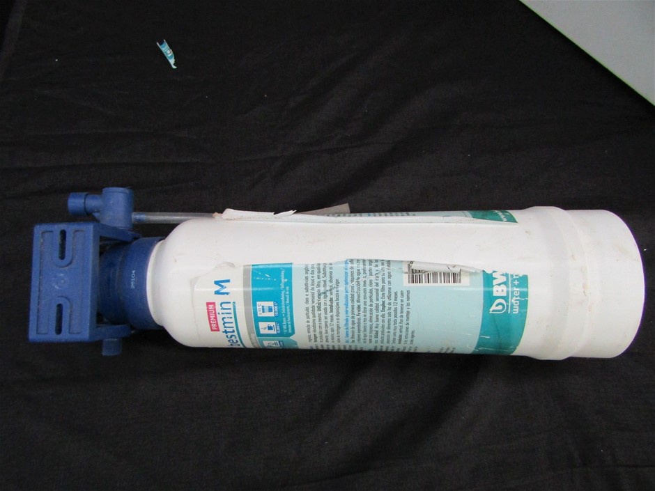 Unused 2025 Landhonor 6ft x 8ft Galvanized Apex Roof Metal Shed LHR-MS0608