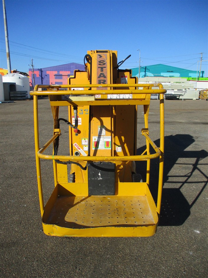 1966 AUSTRALIA FIRST & LAST QUEEN ELIZABETH SILVER ROUND FIFTY CENTS