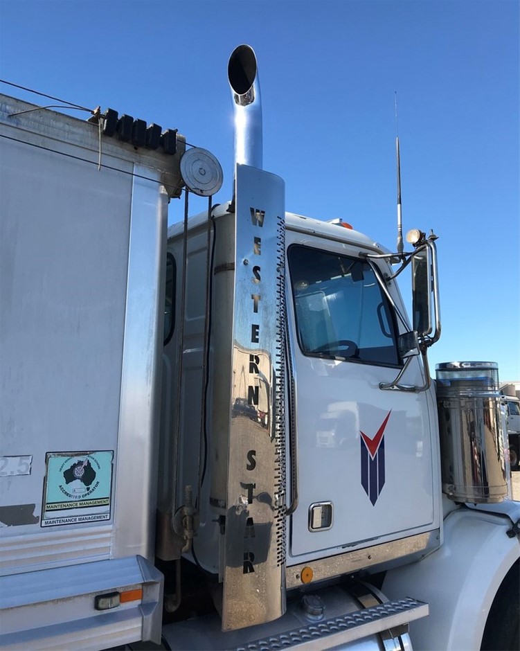 Plus & Minus (Zero Alcohol) Blanc de Blanc NV (6x 750mL)