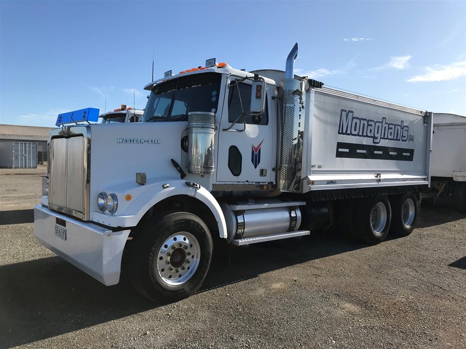 Rococo Sparkling (6 x 750mL) Yarra Valley, VIC.