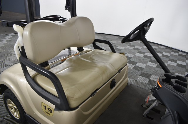 Waterproof  Watch Barrel Shaped Transparent Quartz Watch Popular