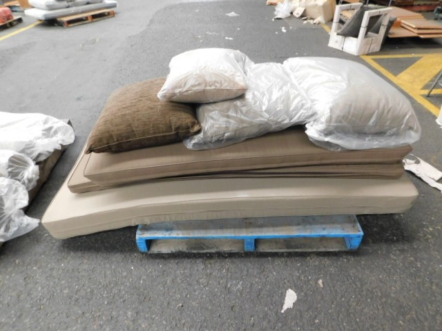 2018 Hyundai iMAX Active TQ II Turbo Diesel Automatic 8 Seats People Mover