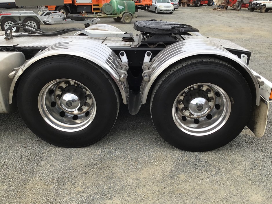 <p>Pair of JAMO Speakers</p>