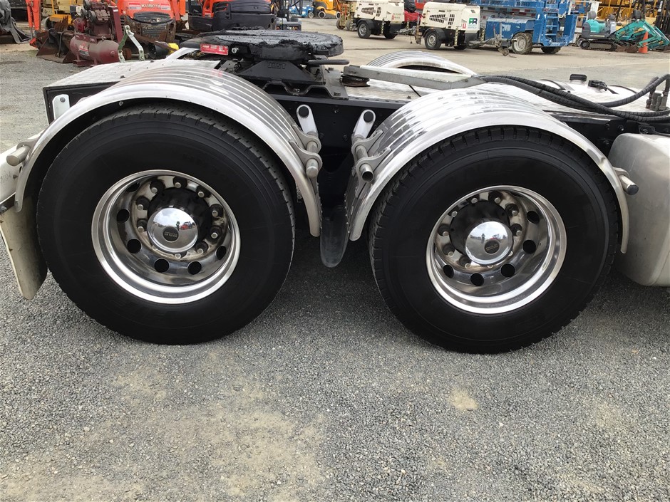 <p>LOEWE Speakers R ID X 4</p>