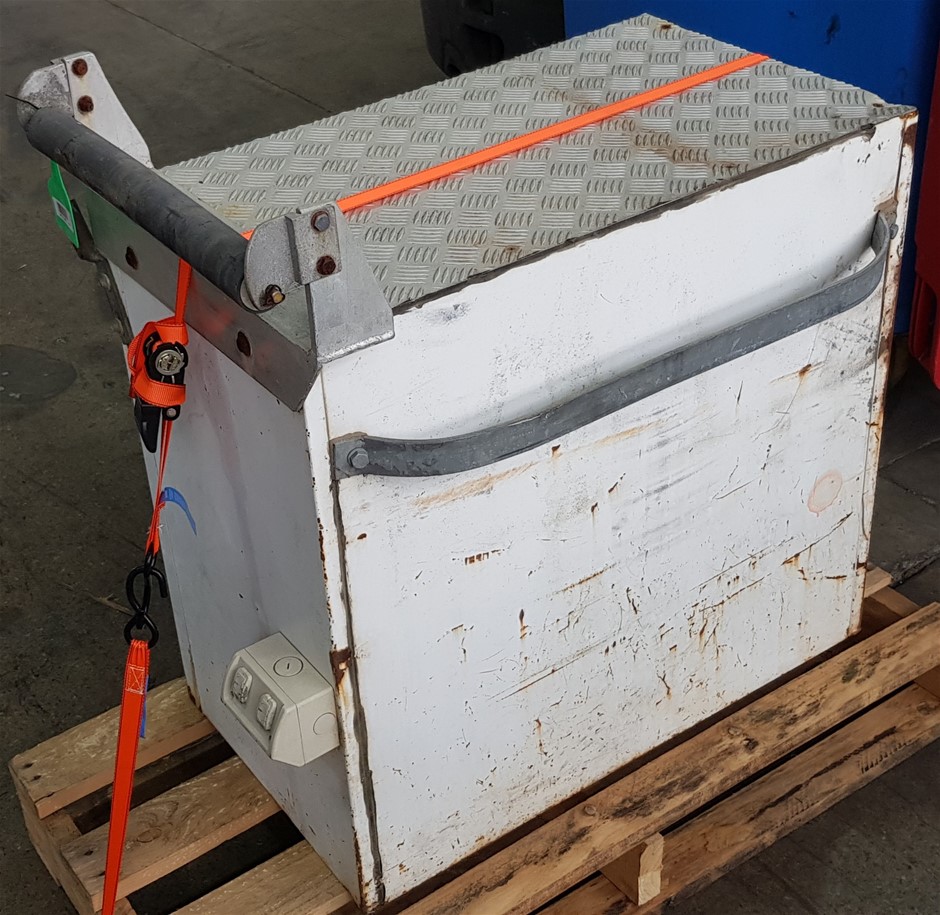 2014 Set of 8 x 5 g Certified "Aust Animal Series" Finished 999 24 k Gold