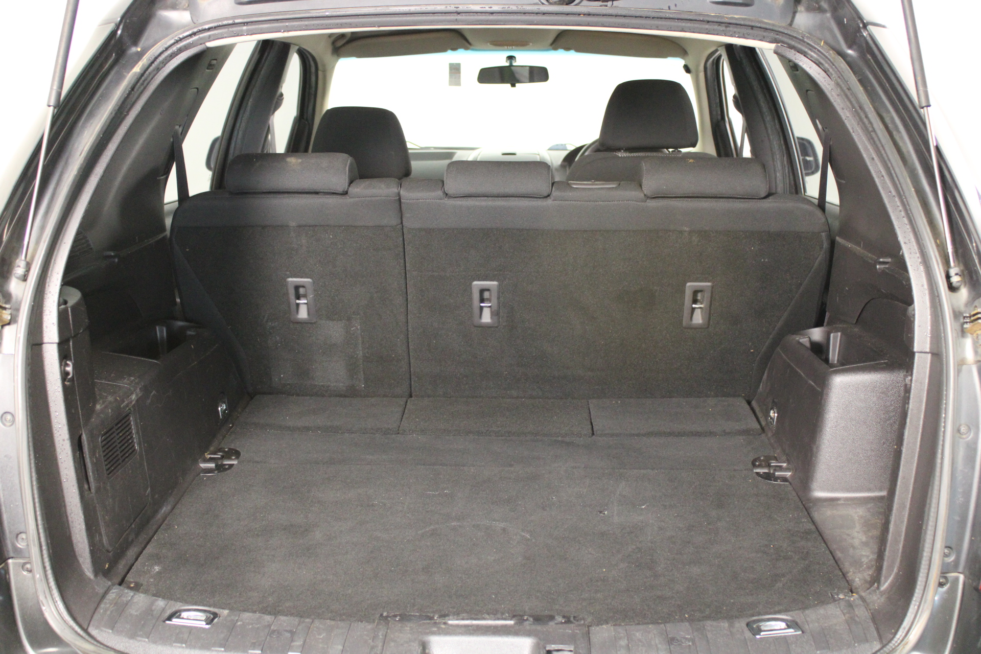 2018 100 Years Of Armistice Purple Poppy 1/10th OZ (Approx) 999 Silver Coin