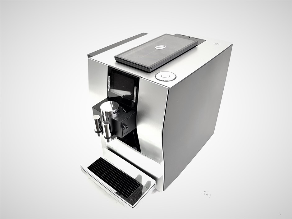 Jules Roy Chardonnay 2023 (6x 750mL), France.