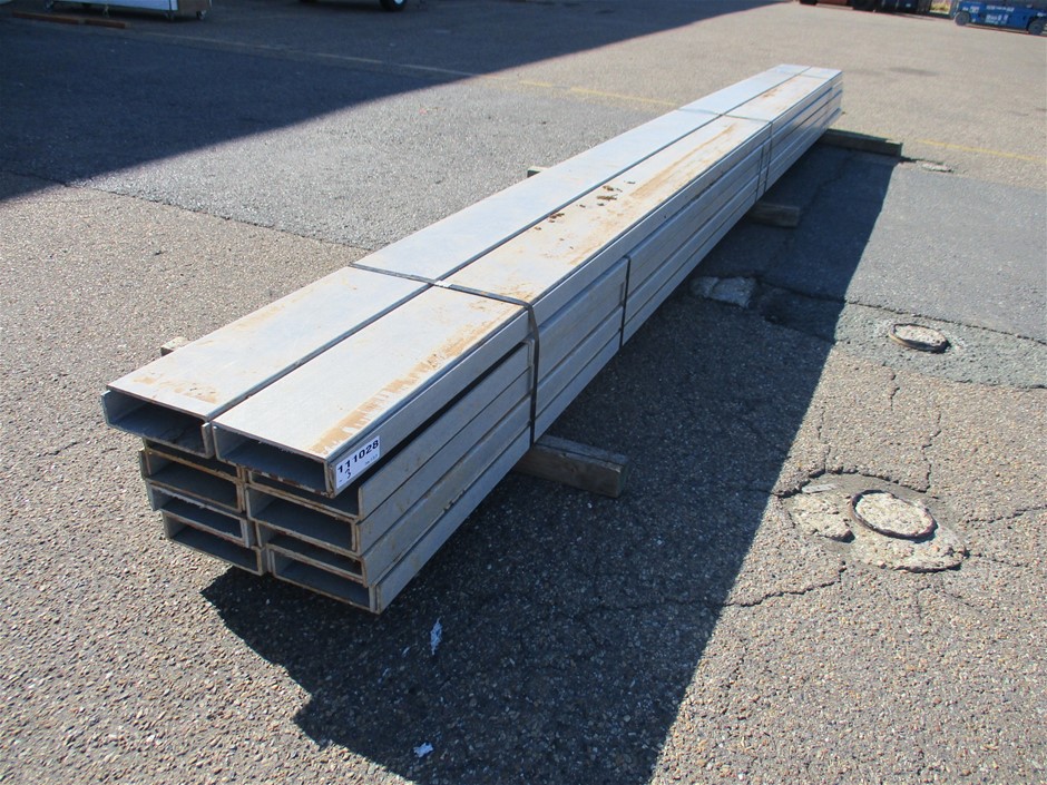 Younger Days Fiano 2025 (12x 750mL), VIC.