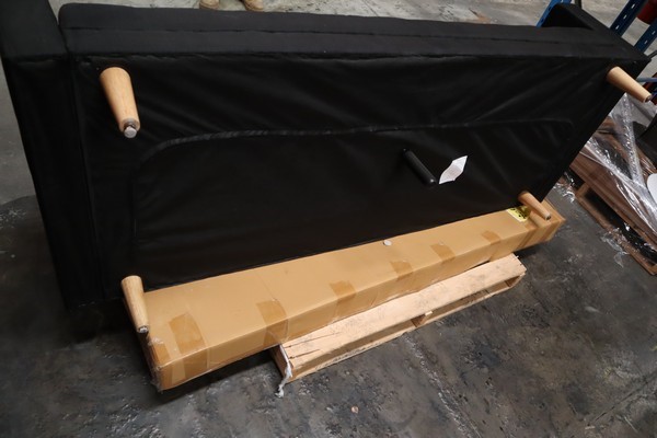 4.97 Carats Red Ruby