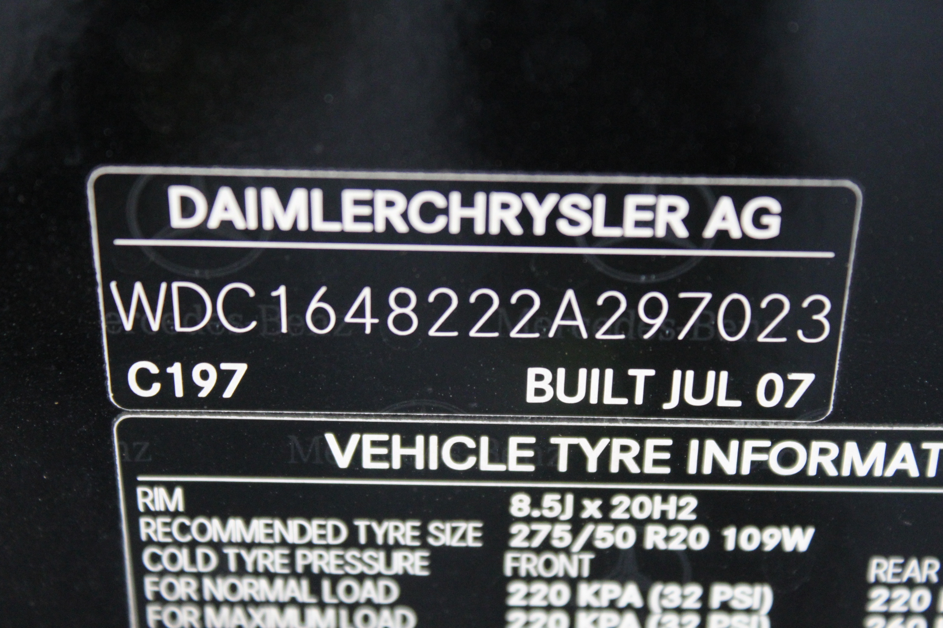 HOLDEN MOTORING SET OF 7 LOGO PIN COLLECTION SET IN PRESENTATION BOX