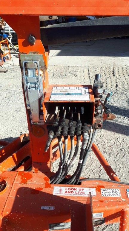 Men's Rectangle Luxury Wrist Watch Quartz Sports Luminous Quartz Watch