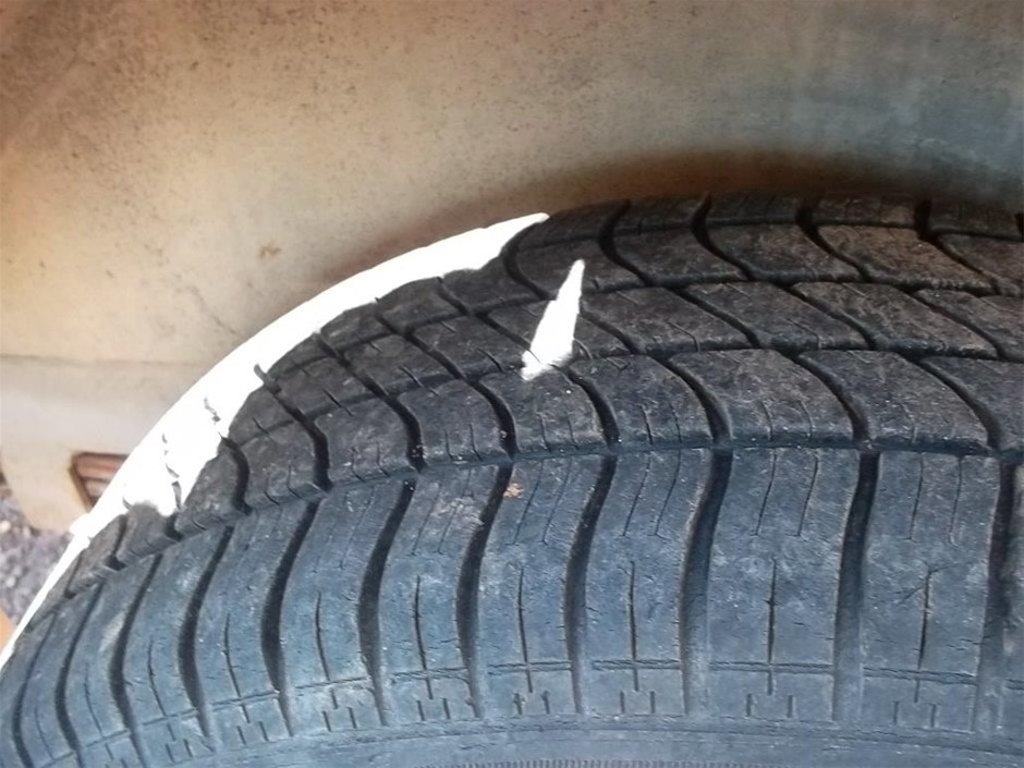 1/2 Ounce CPG Silver certified Sealed Bar & 4 x Germania Mint 1g Silver Bar