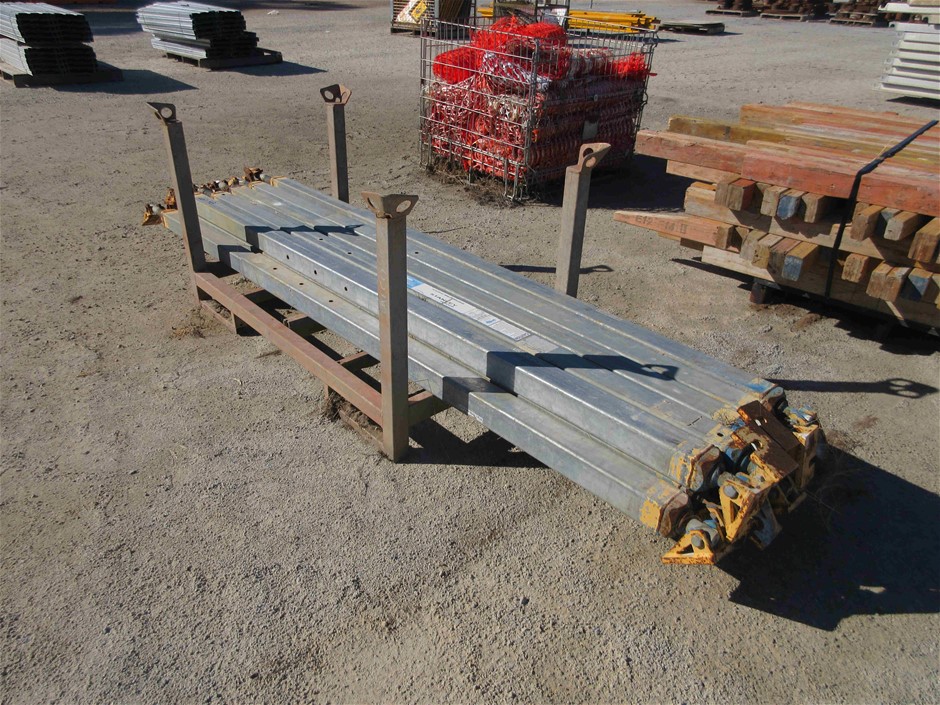 1/100 Scottdale gold bar unc