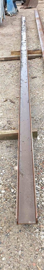 Stainless Steel Unisex Twist Bracelet in Gold (adjustable)