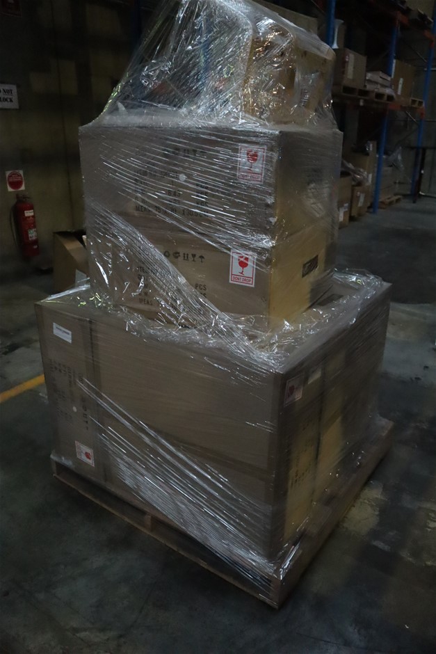 Wolf Blass Red Label Sauvignon Blanc (6x 750mL). Current Vintage Release.