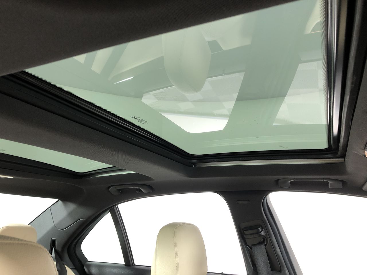 Jules Roy Pinot Noir 2024 (6x 750mL), France.