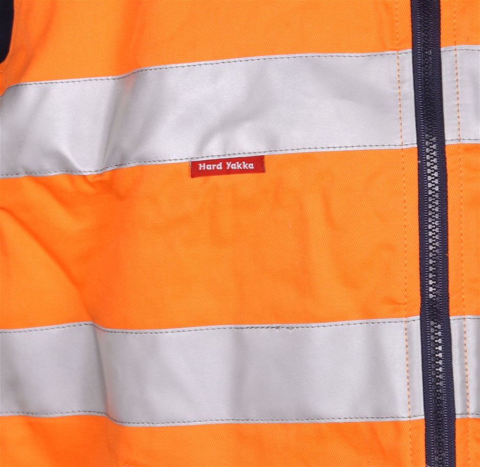 END OF LEASE SALE: Mixed lot of electrical goods